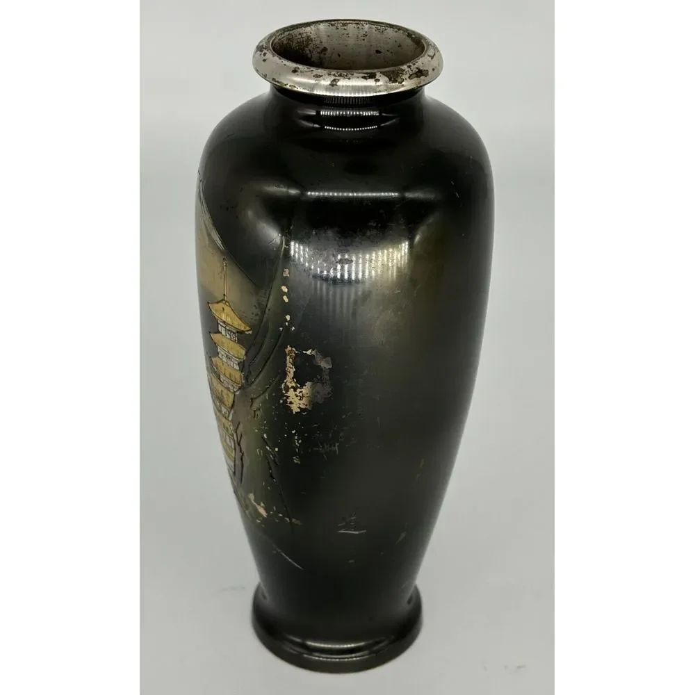 N/A japanese vase